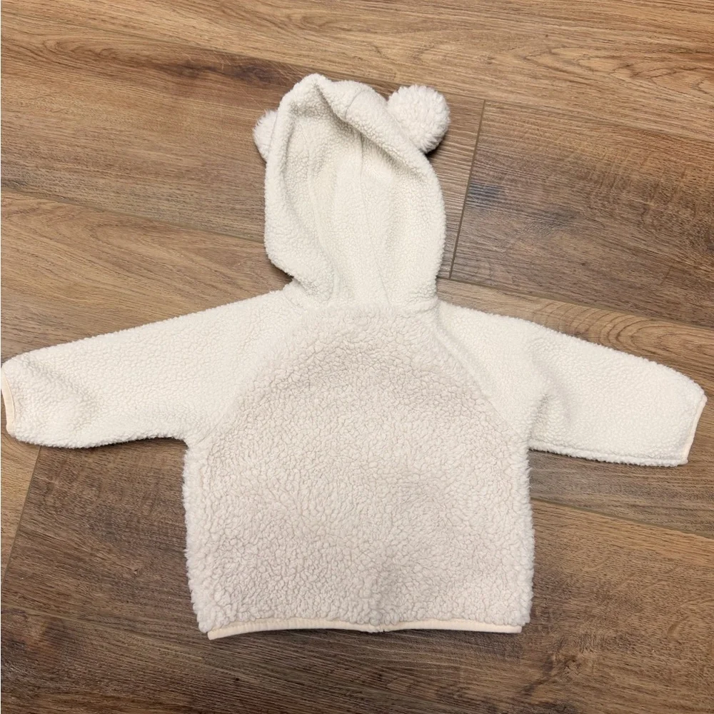 Columbia adorable infant
