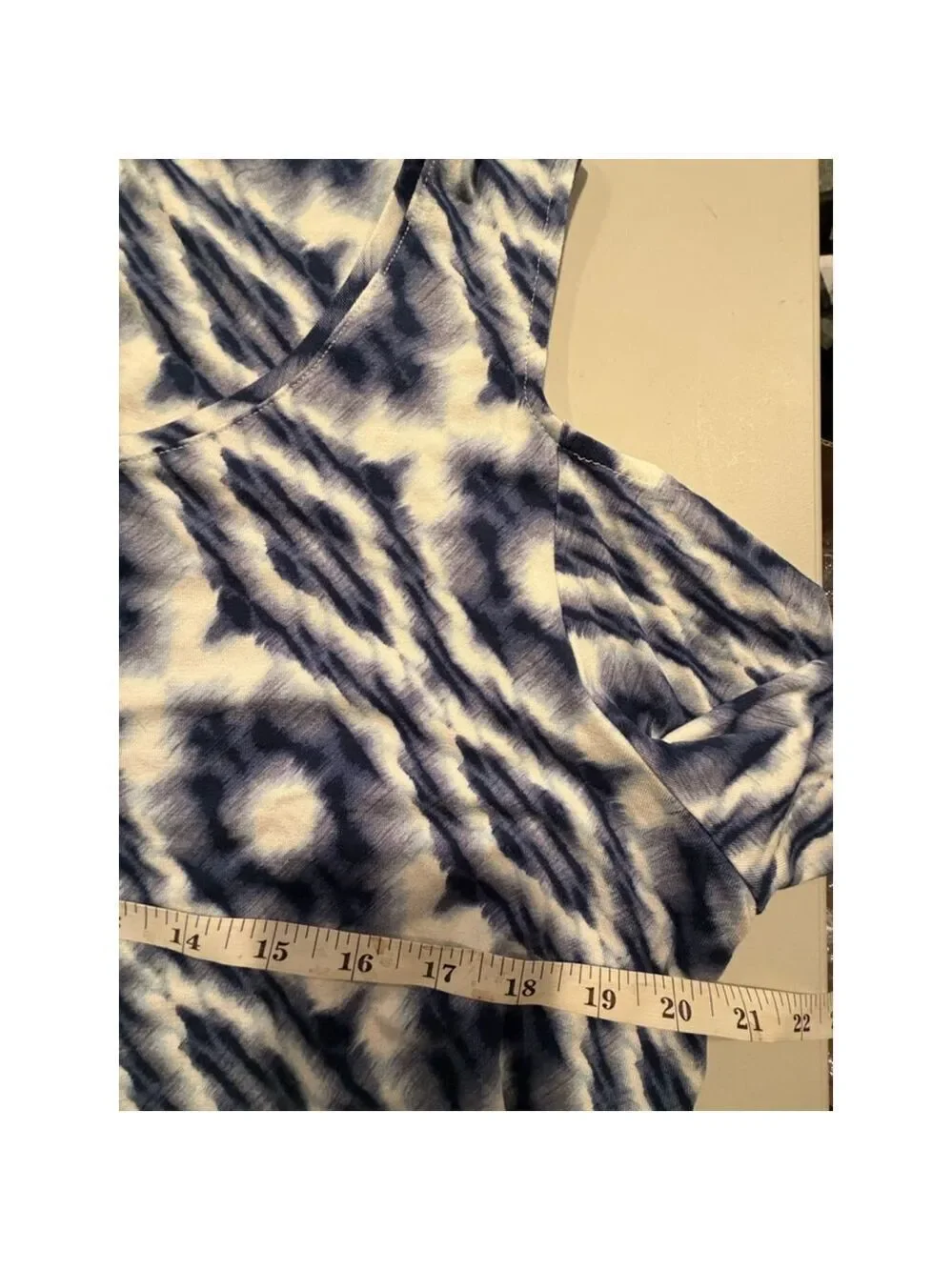 JM Collection shoulder outs