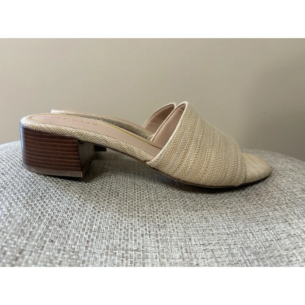 Cole Haan Calli‎ Beige Block Heel Slide Sandals Women's Size 9b