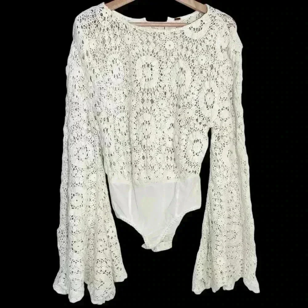 Free People nwot crochet
