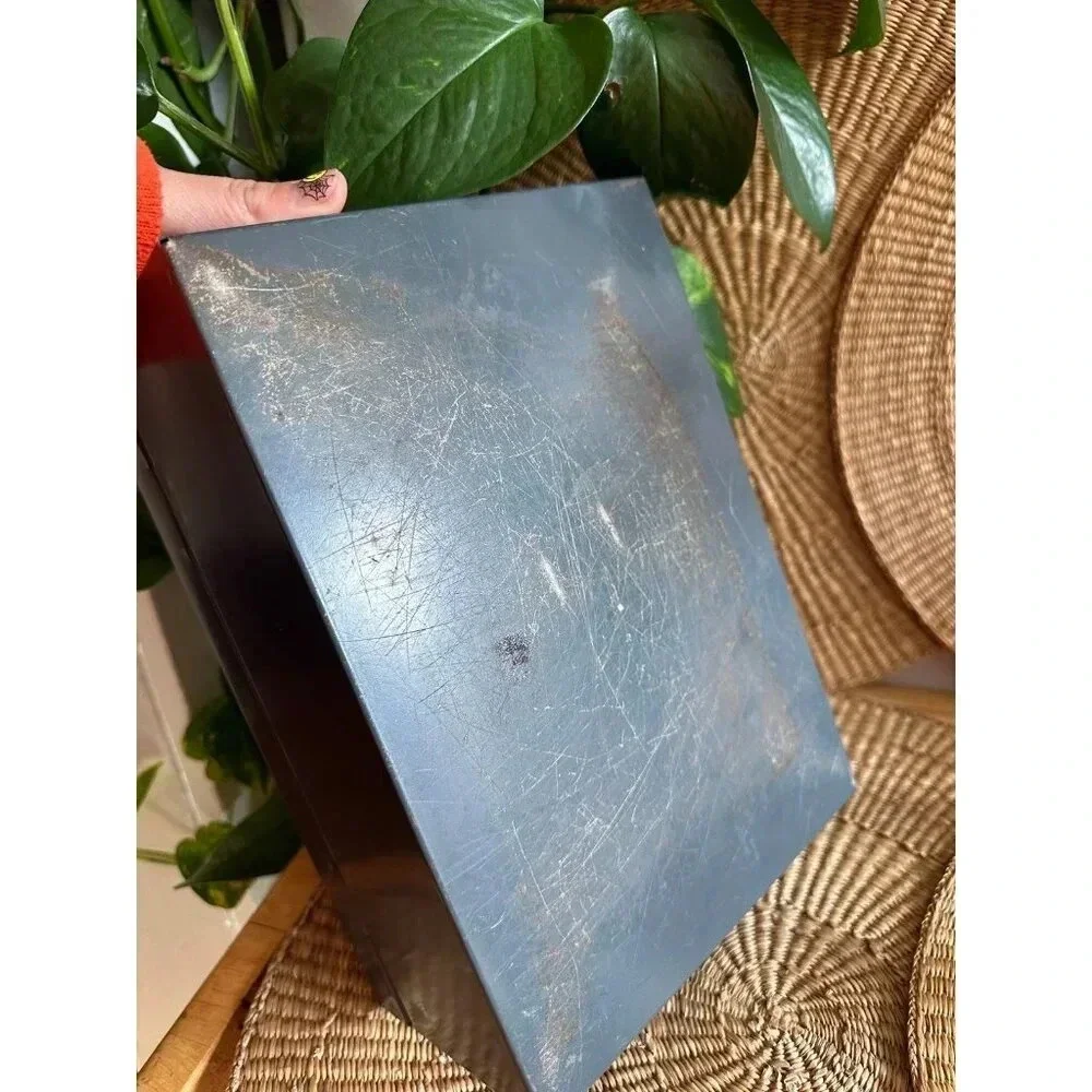 N/A used but opens