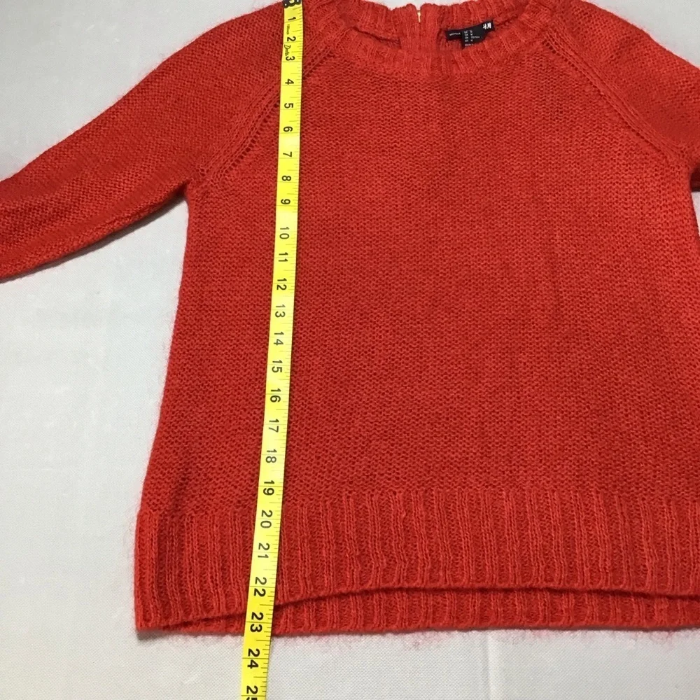 H&M bright red