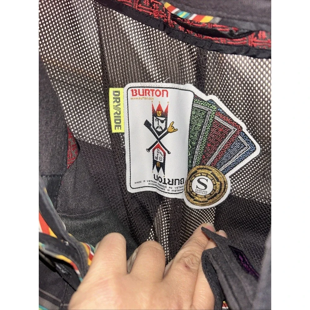 Burton dryride material