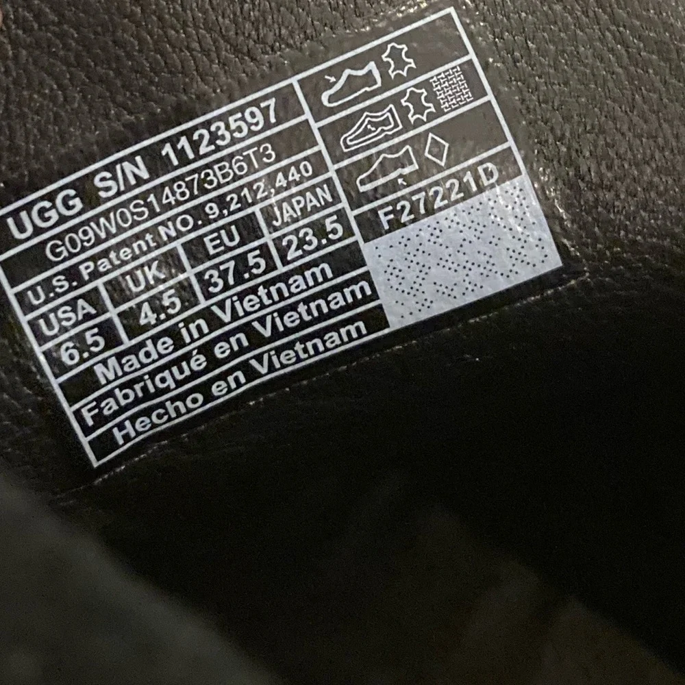 UGG kennadi fringe