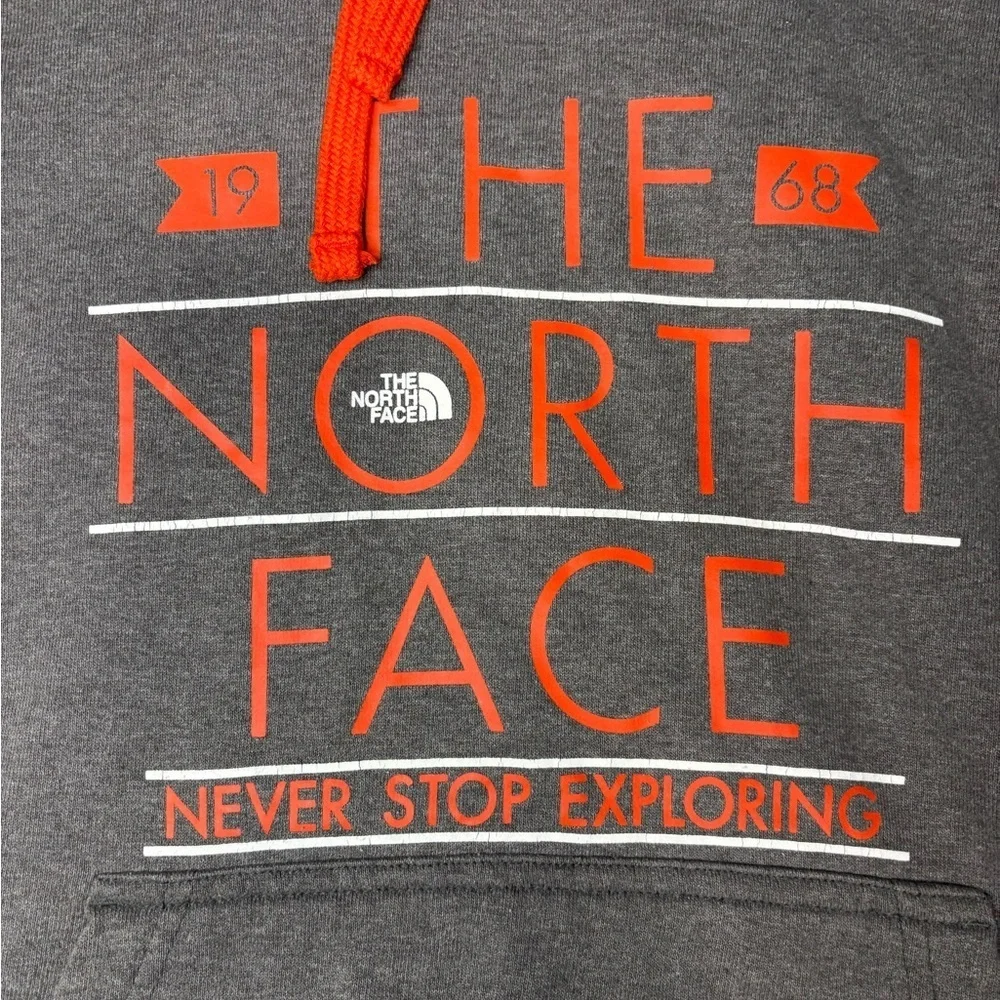 The North Face contrast drawstrings pocket