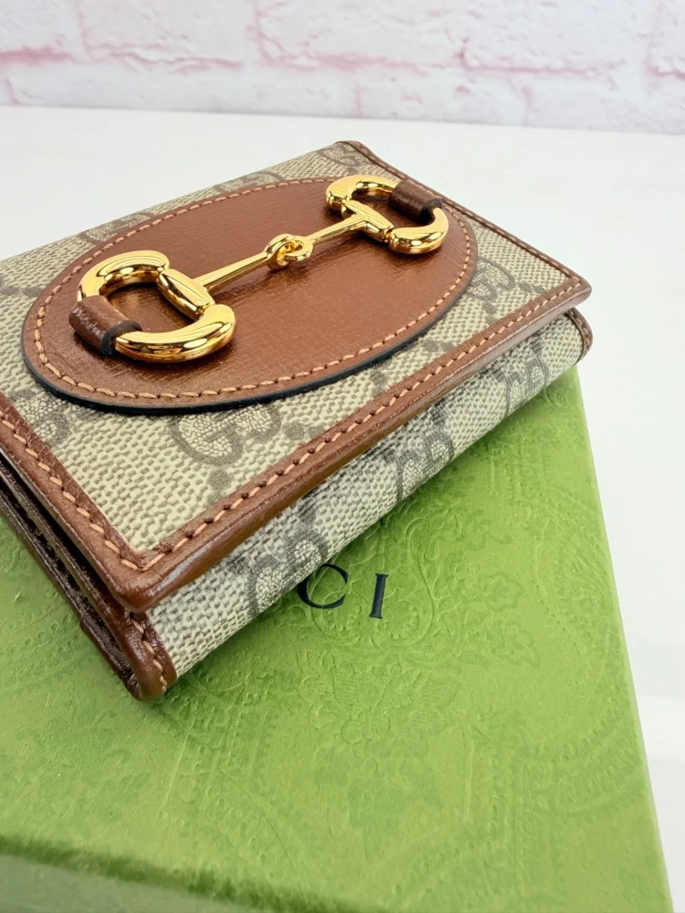 Gucci authentic brown