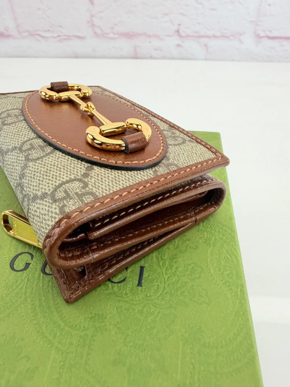 Gucci authentic brown