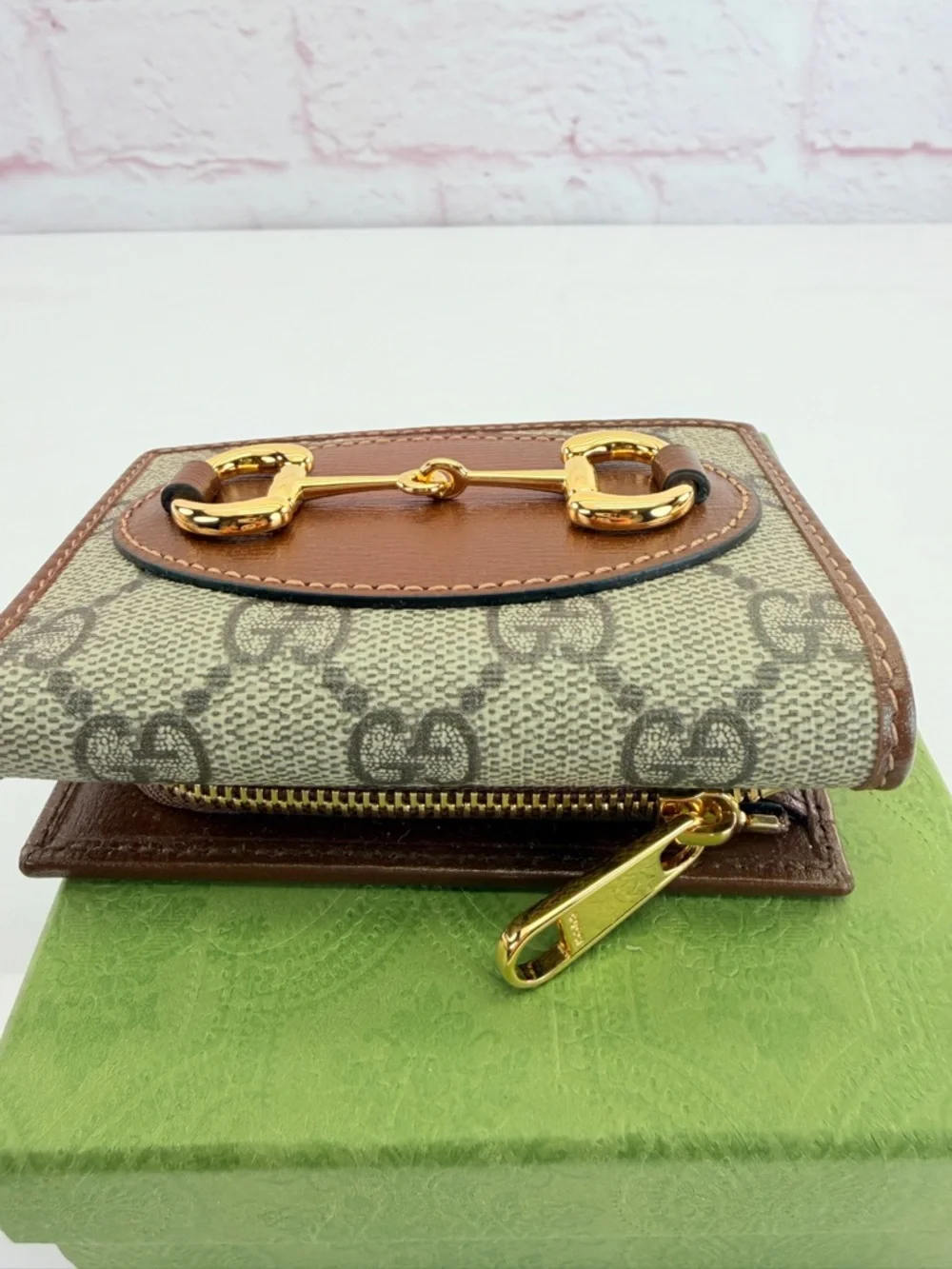 Gucci authentic brown