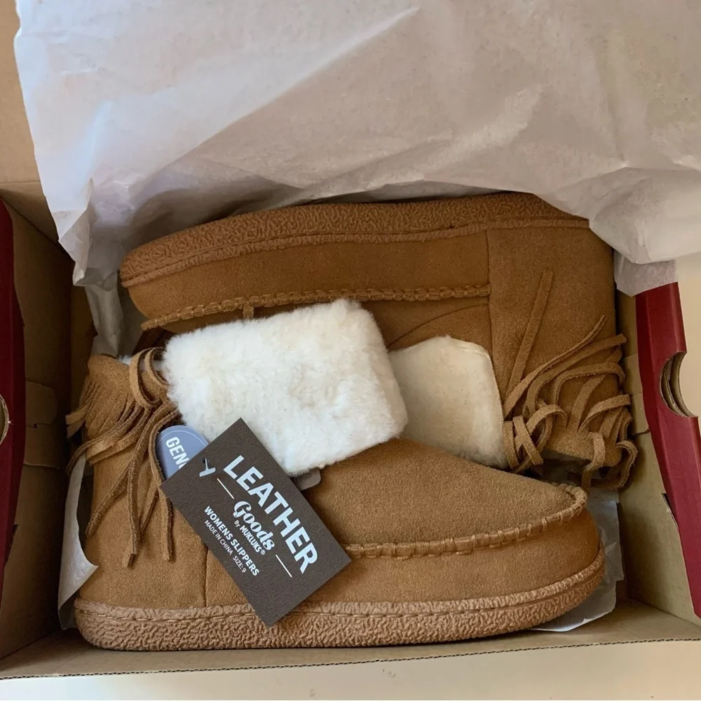 Leather Goods by MUK LUKS Camel Veroni Fringe Suede Boot women’s size 9