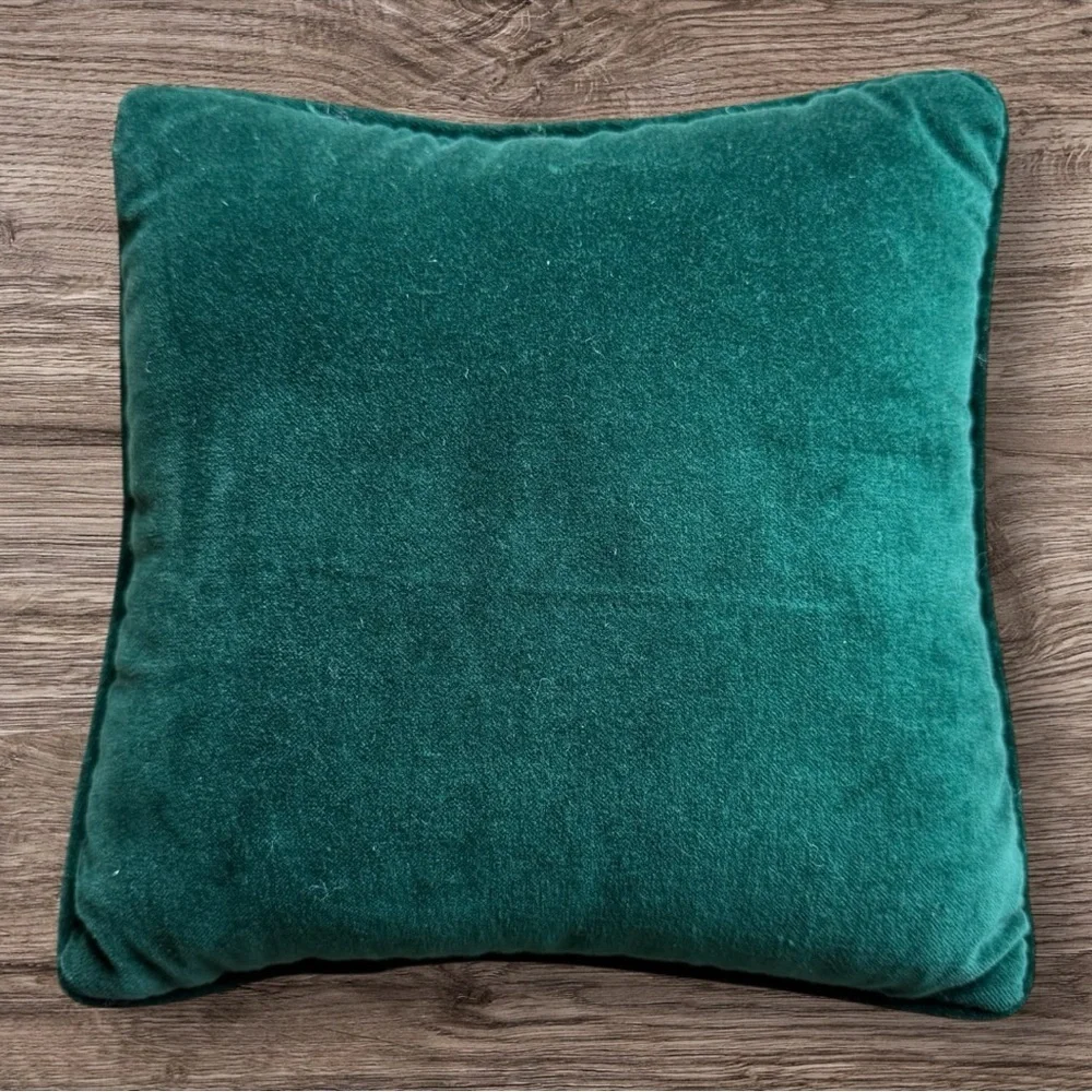 N/A design features
