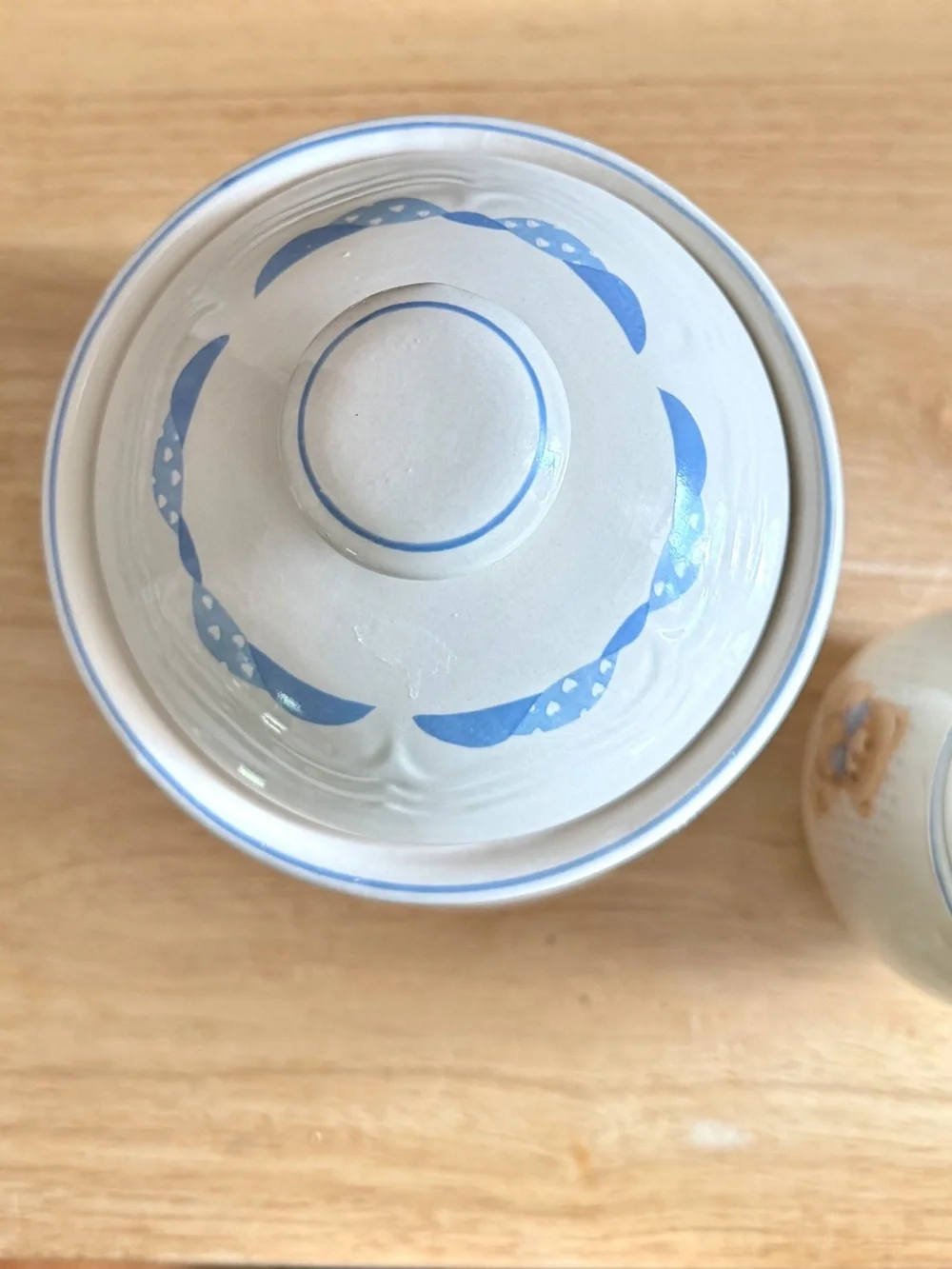 Tienshan decorative storage background