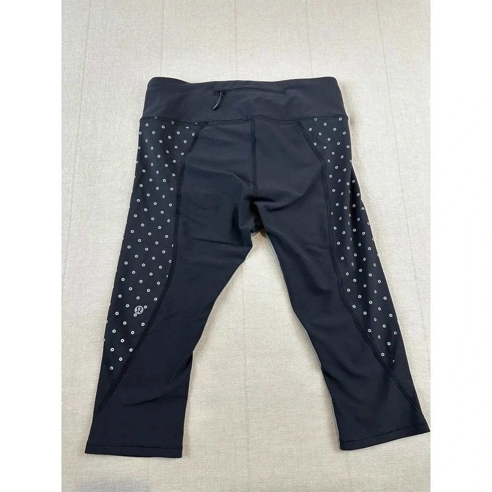 Lululemon | Tight Stuff Crop (15