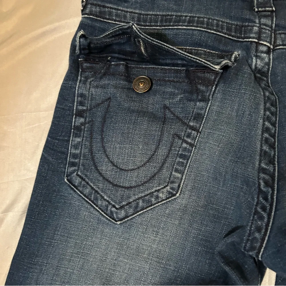 True Religion style details