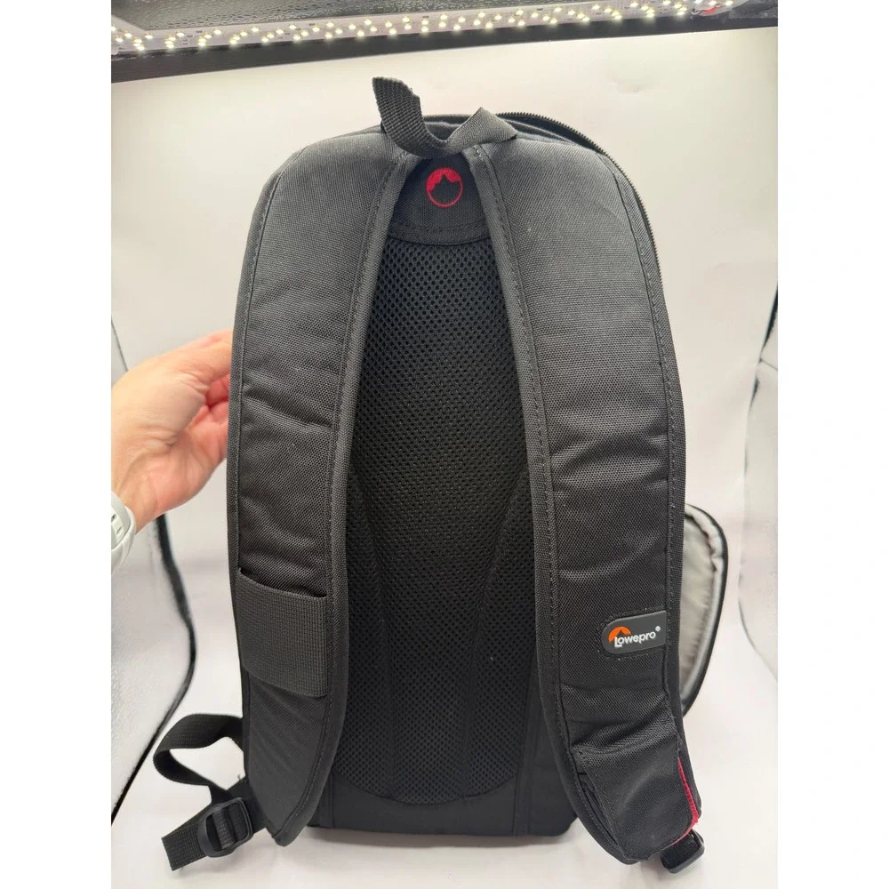 Lowepro fastpack 100