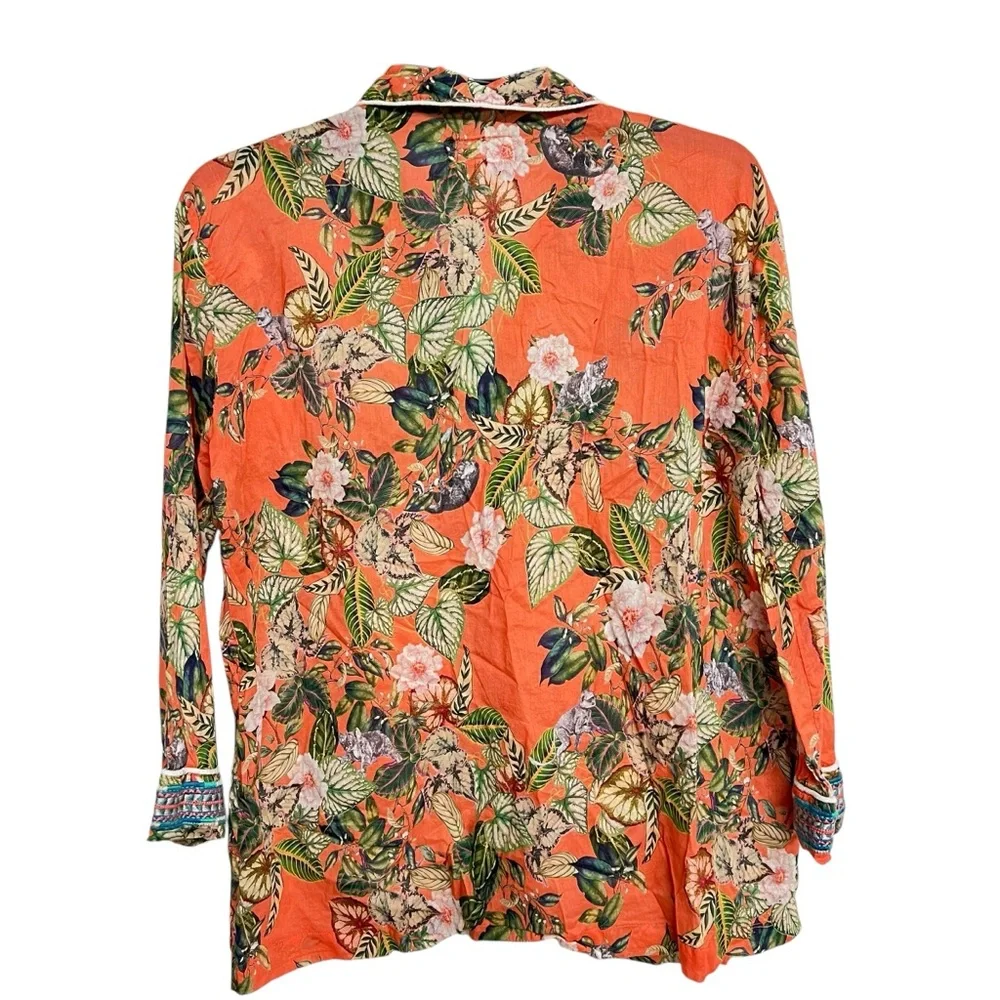 Johnny Was vibrant button