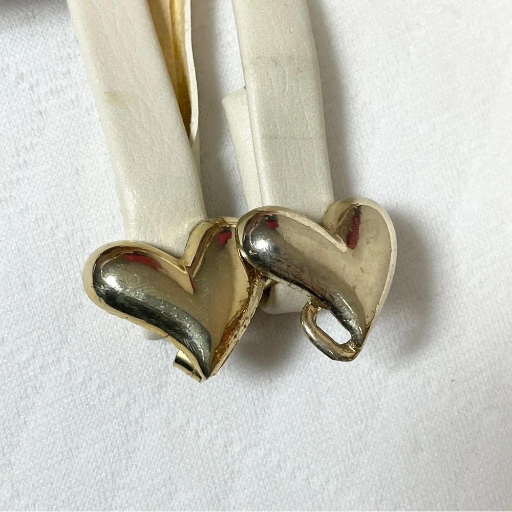 N/A vintage cream
