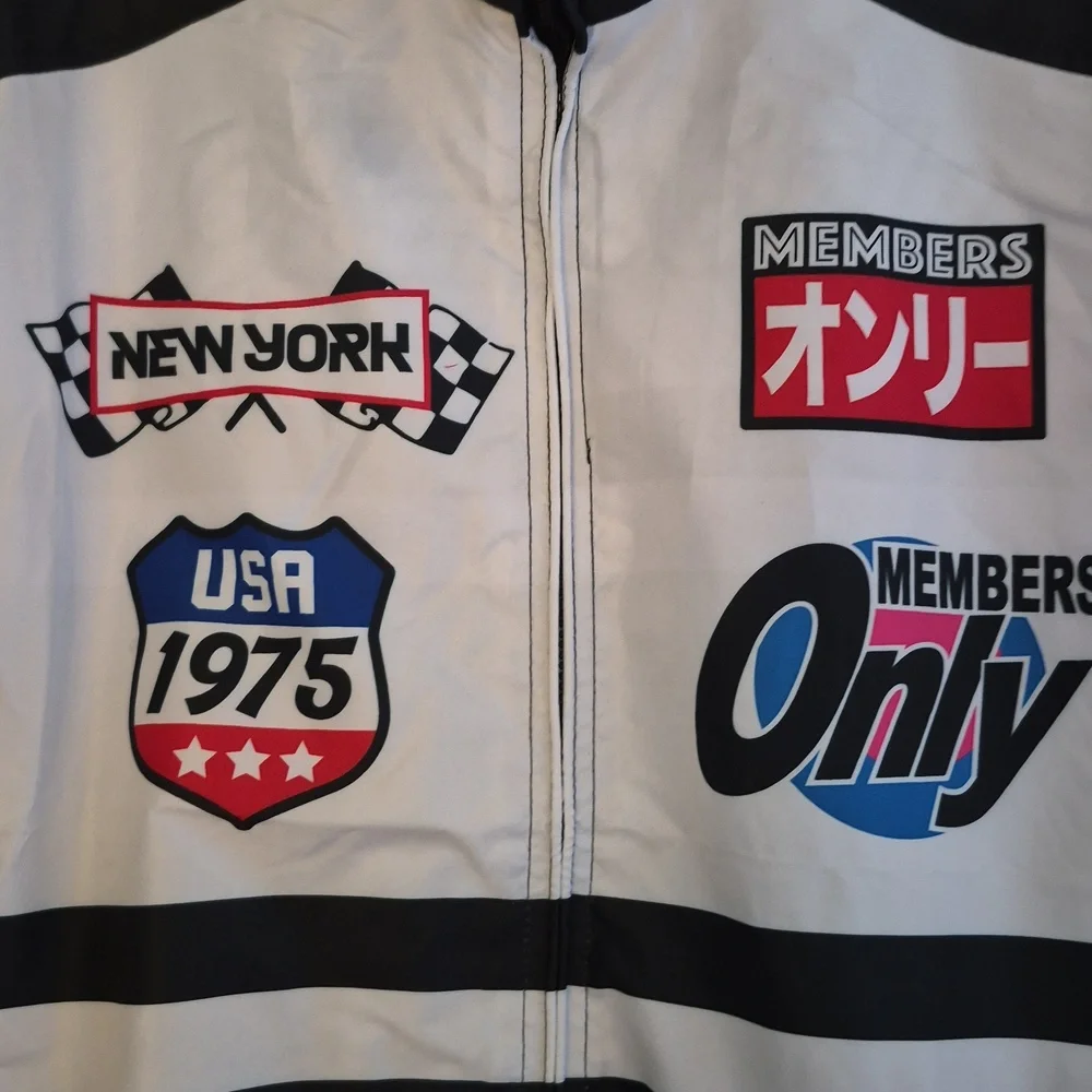 Members Only bottom layering back
