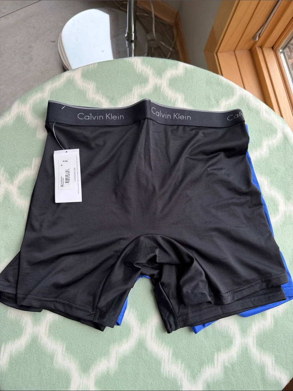 Calvin Klein calvin klein