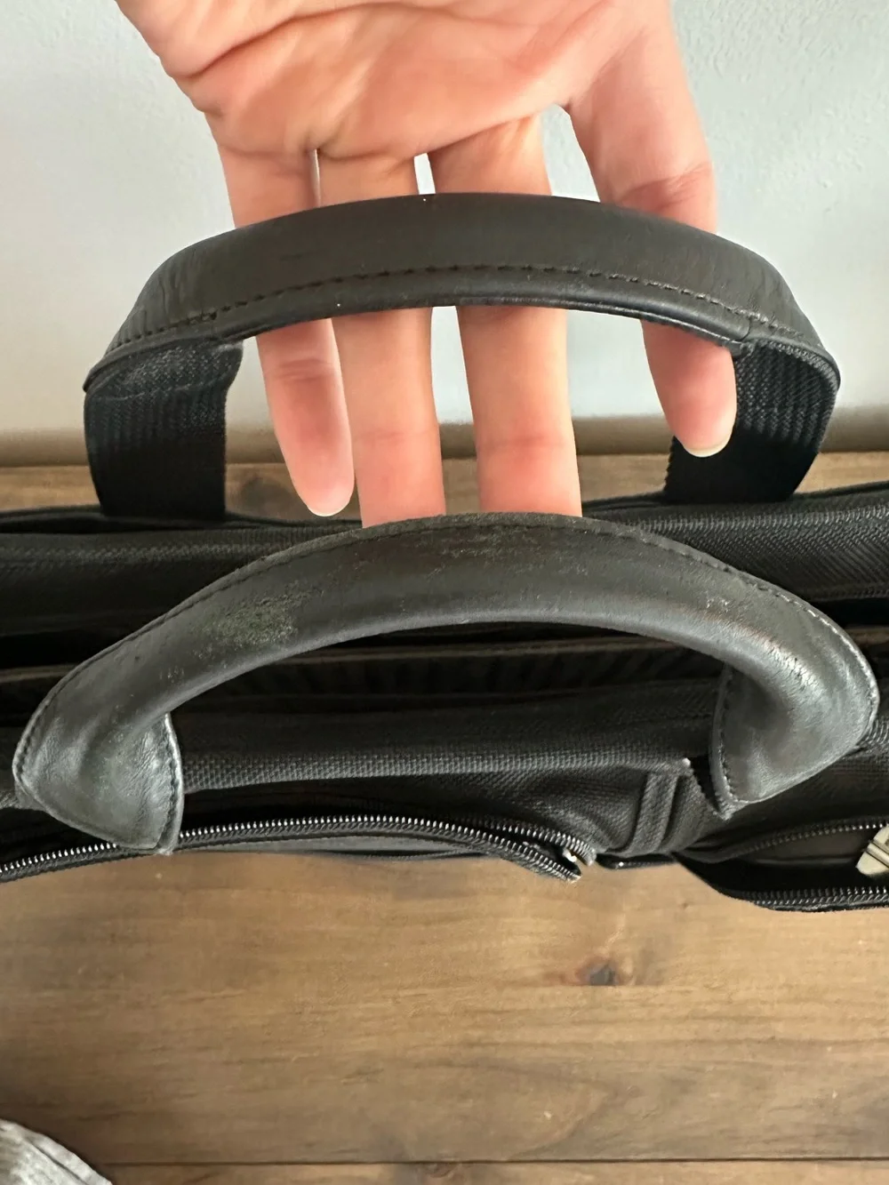 Tumi classic black