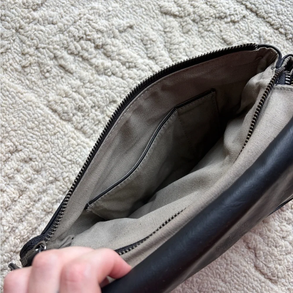 sango crossbody
