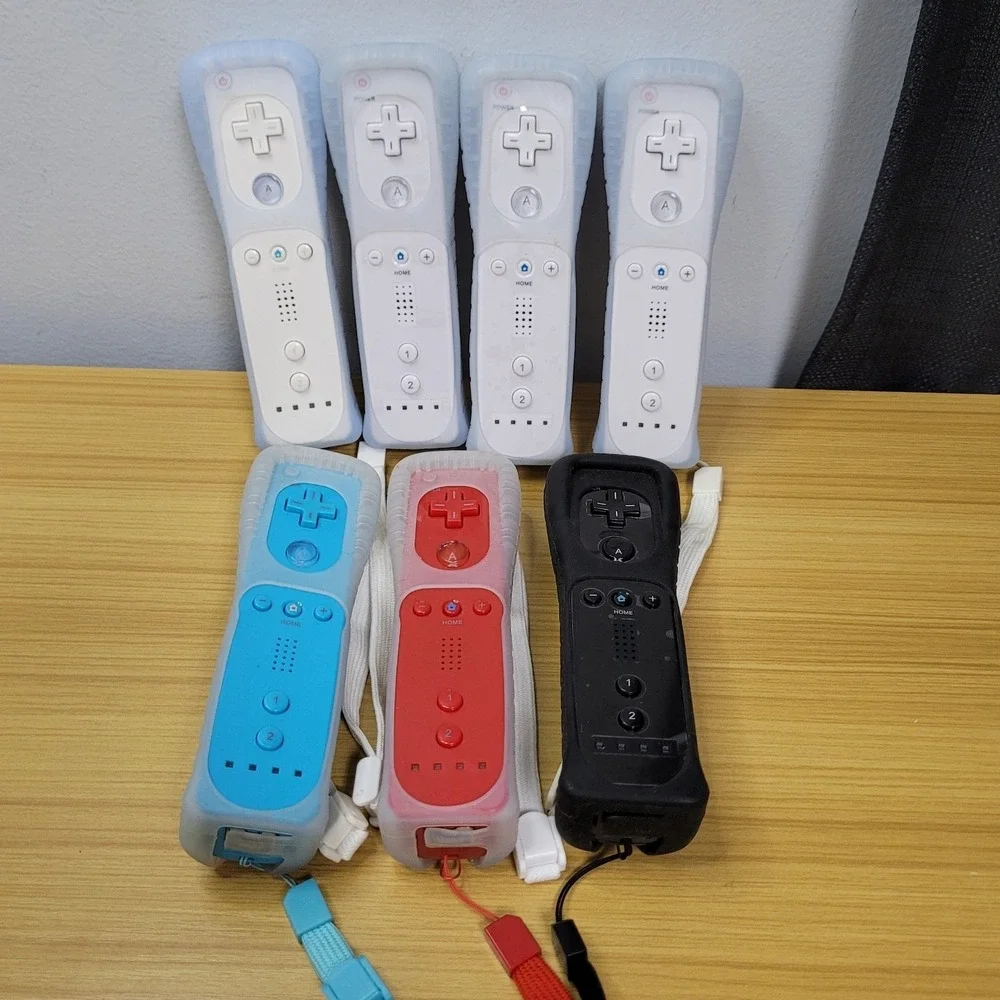 3rd Party Wii Controllers Lot of 7 Mixed Bundle Lot for Nintendo Tested Working