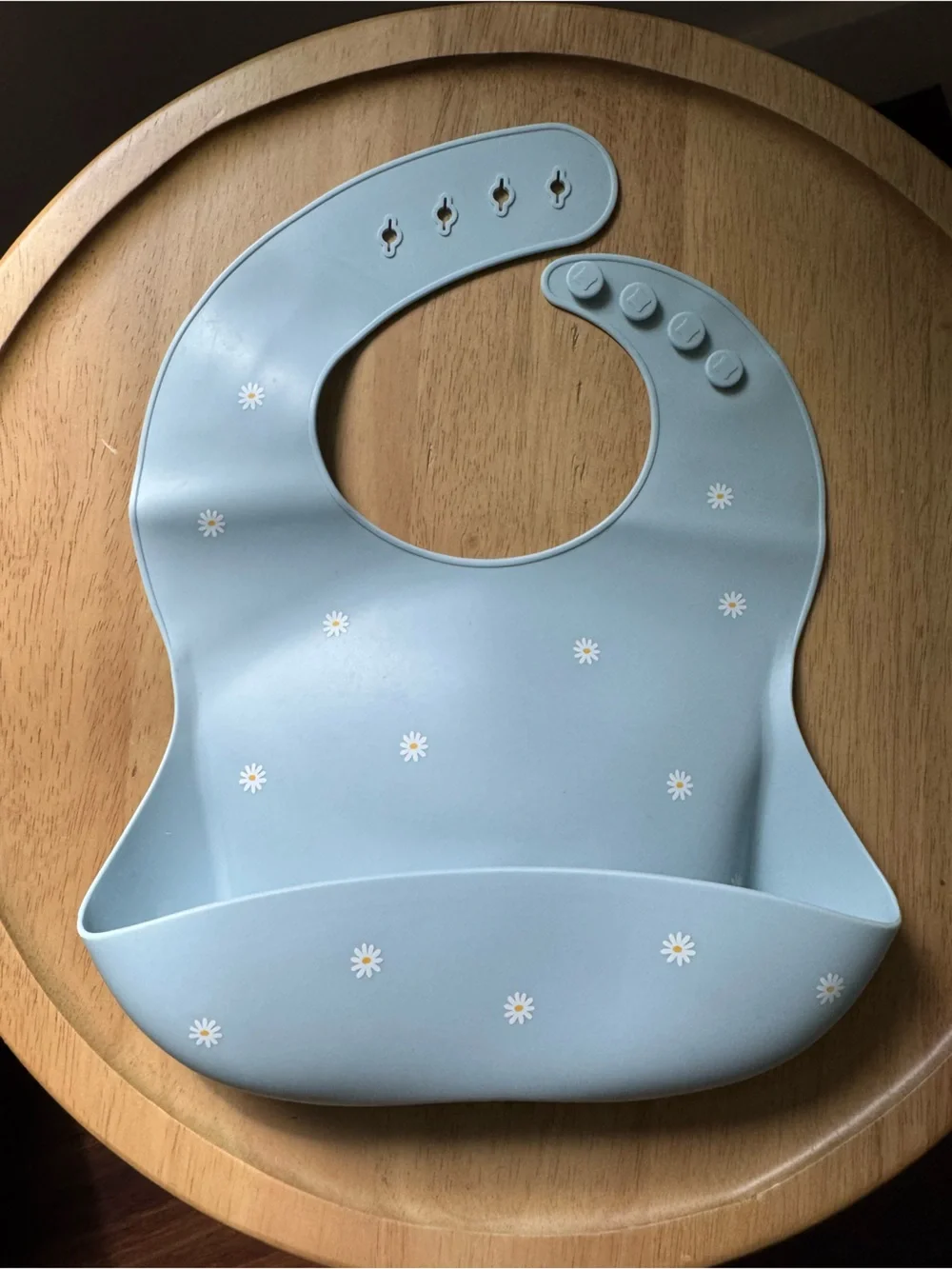 Mushie Silicone Bib (White Daisy)