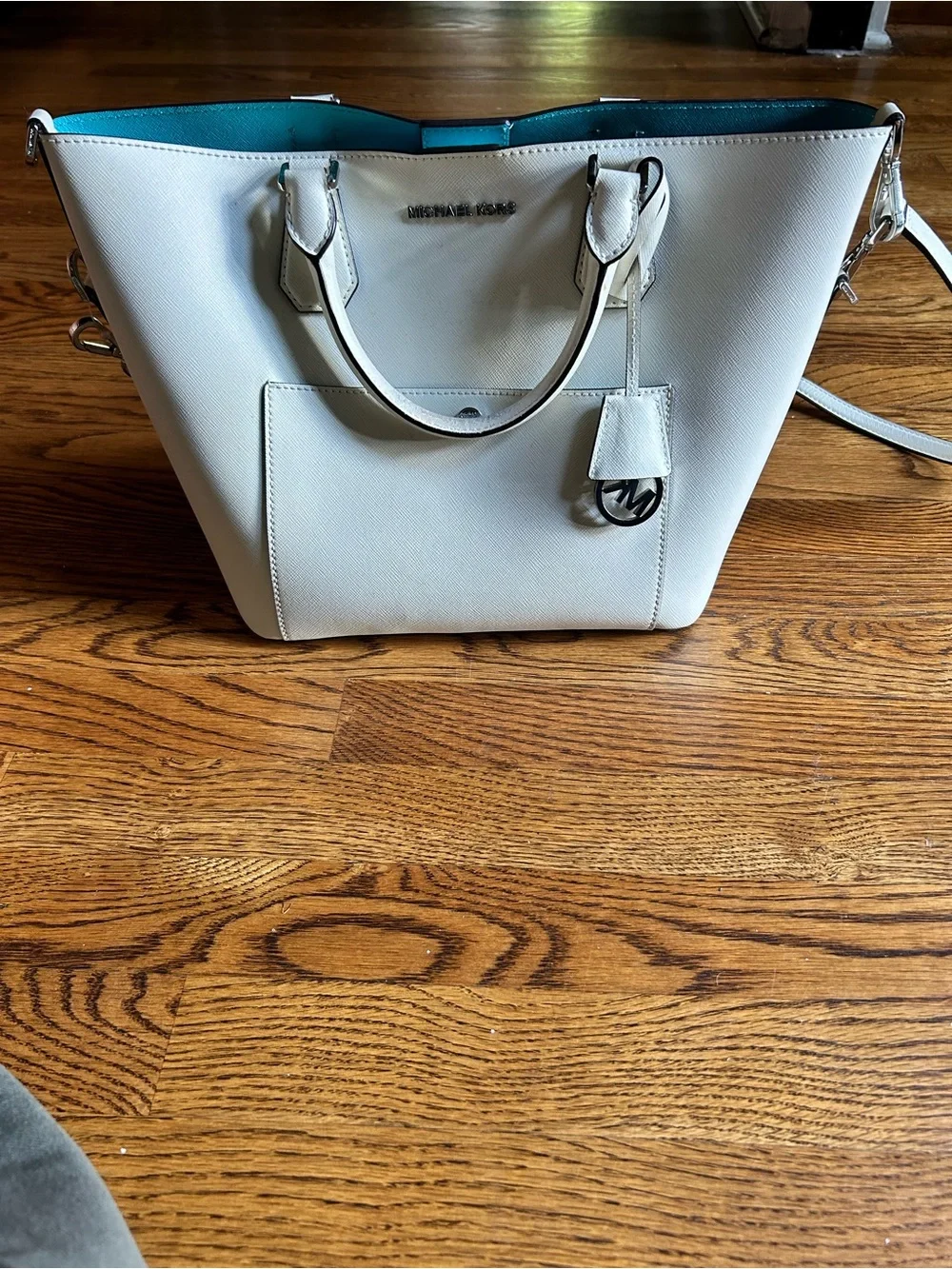 Michael Kors while errands slip