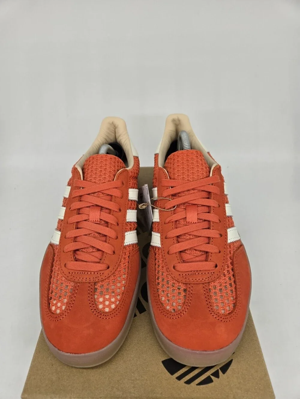 adidas Men's Gazelle Indoor JS0713 Glow Amber Off White Shoes Size 11.5 New
