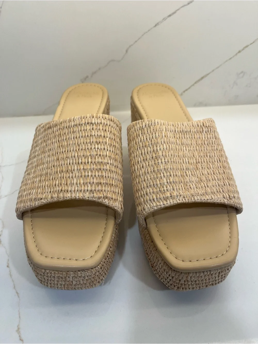 Abercrombie & Fitch gorgeous woven
