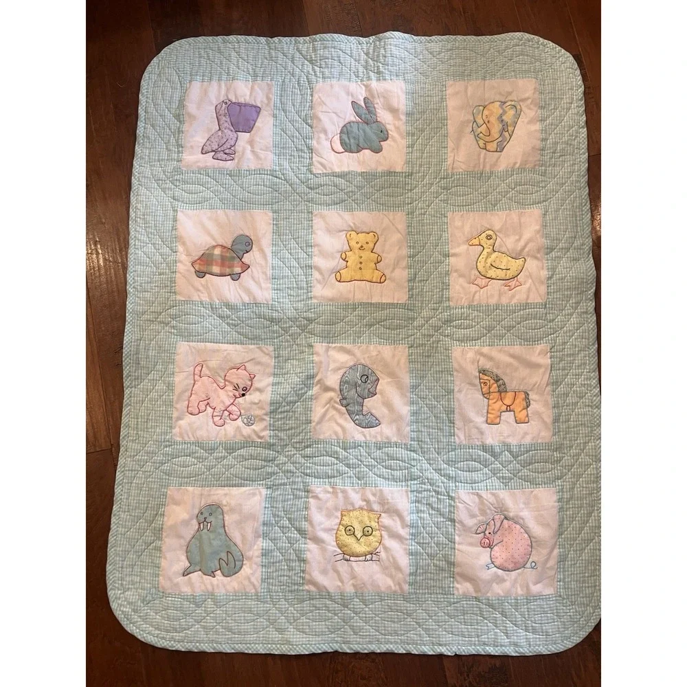 Vintage Handmade Baby Crib Quilt Crib Blanket Multicolor Animals 55x42
