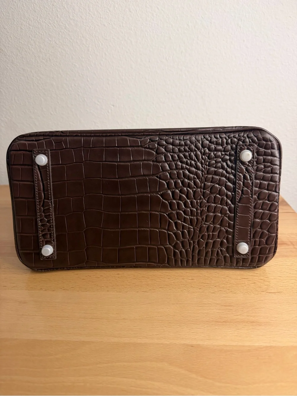 H top closure