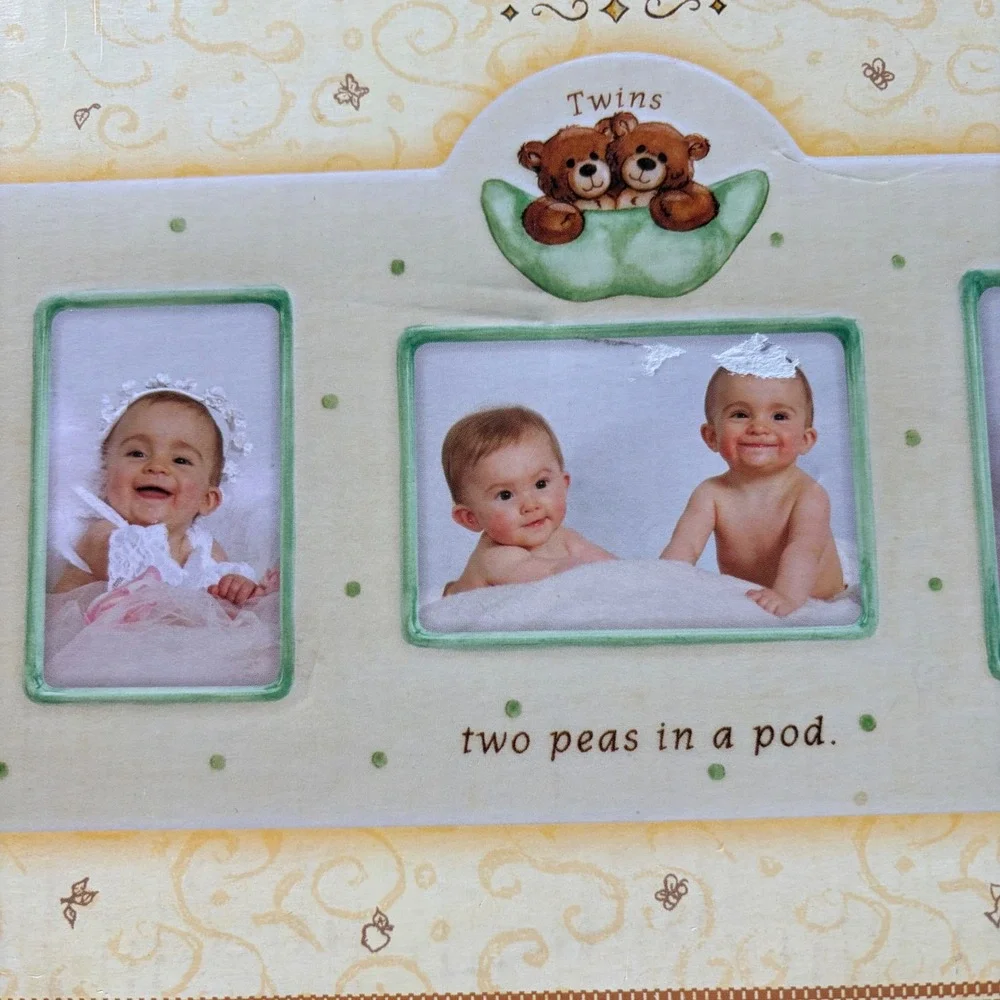 Gund Thinking of You‎ Twins Two Peas in a Pod Ceramic 3-Opening Picture Frame
