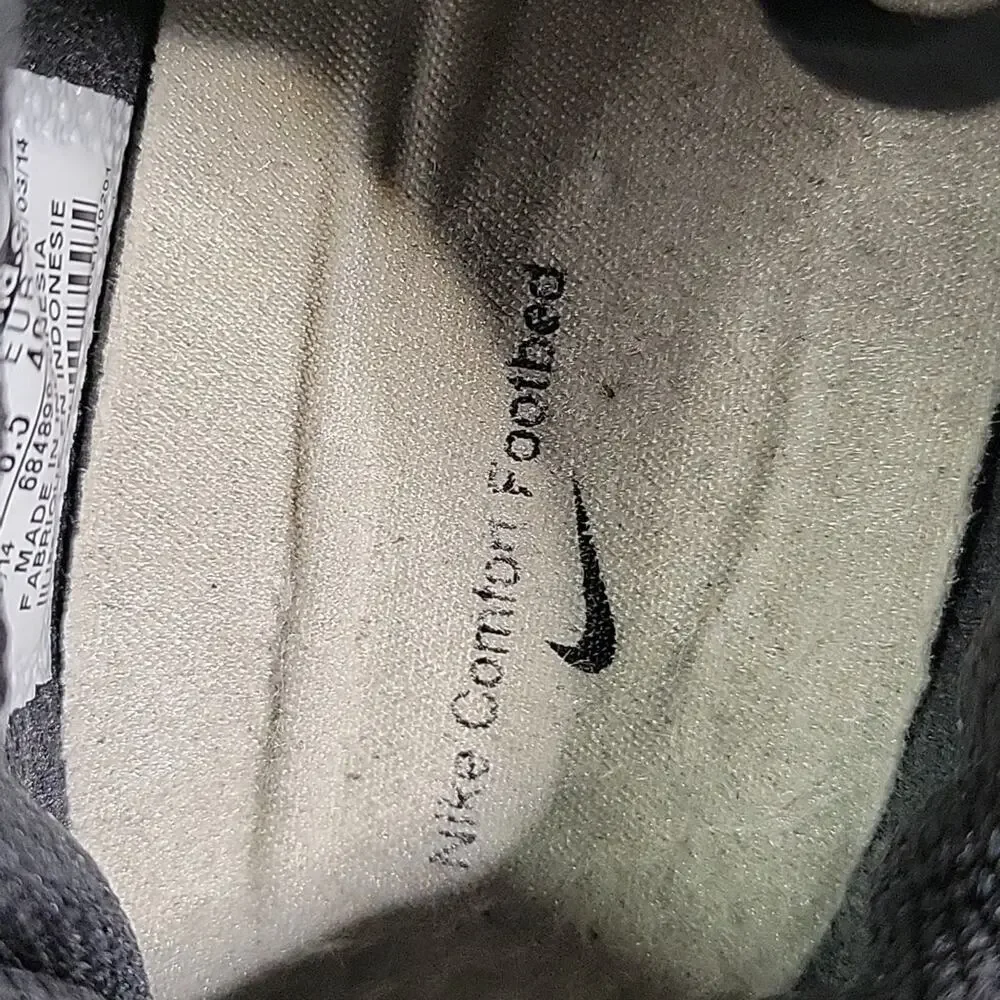 Nike pre owned
