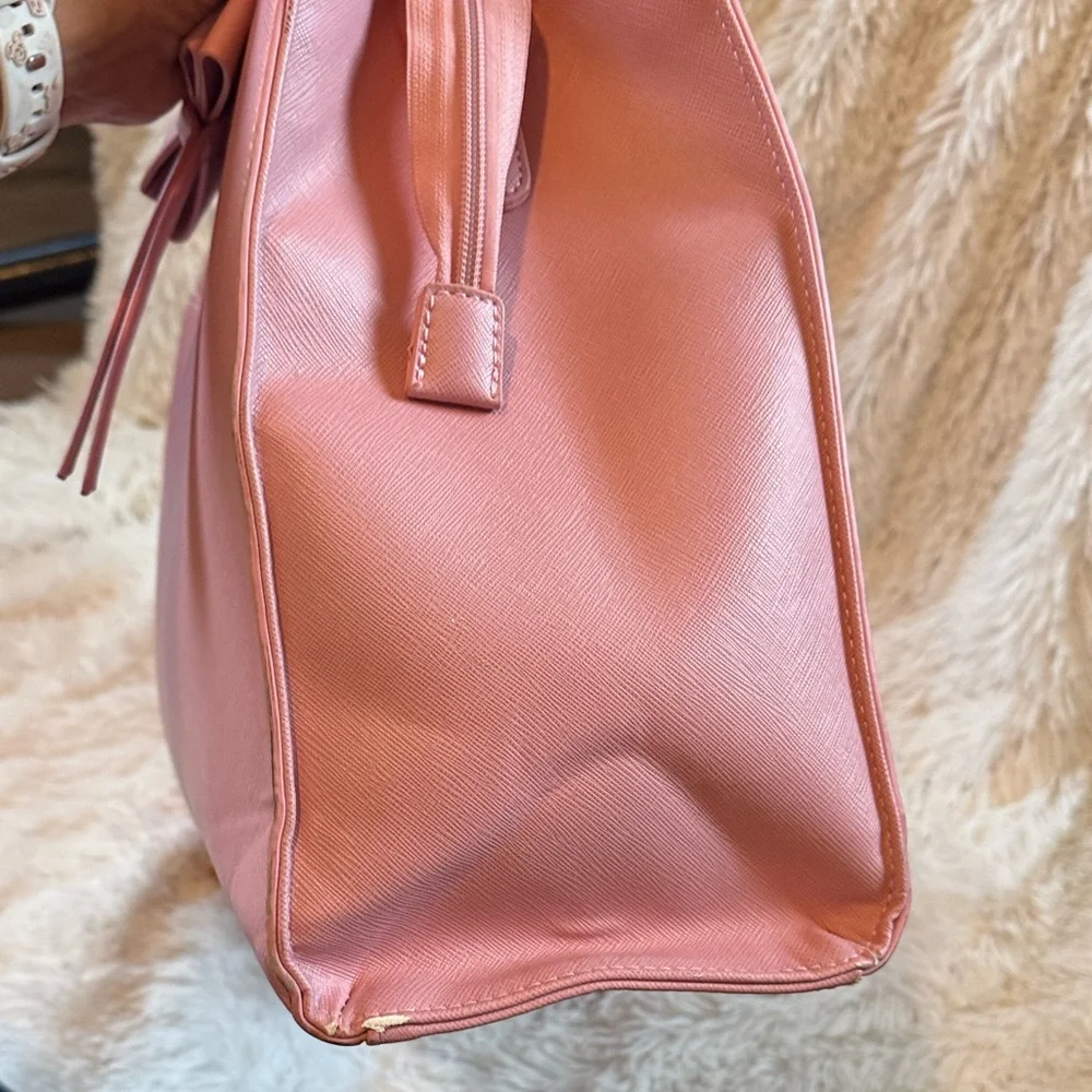 Rainsmore Waterproof Pink Laptop Bag/Brief Case Removable strap and Bow Tag