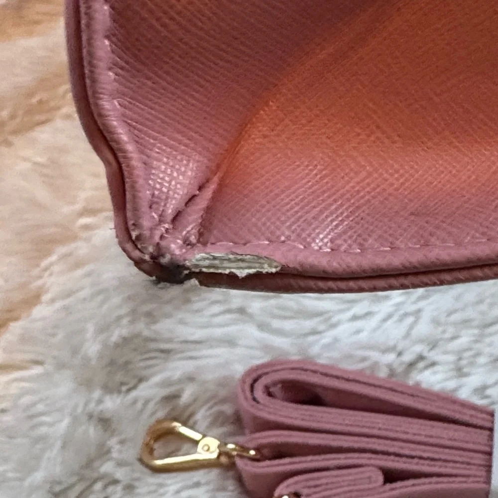 Rainsmore Waterproof Pink Laptop Bag/Brief Case Removable strap and Bow Tag