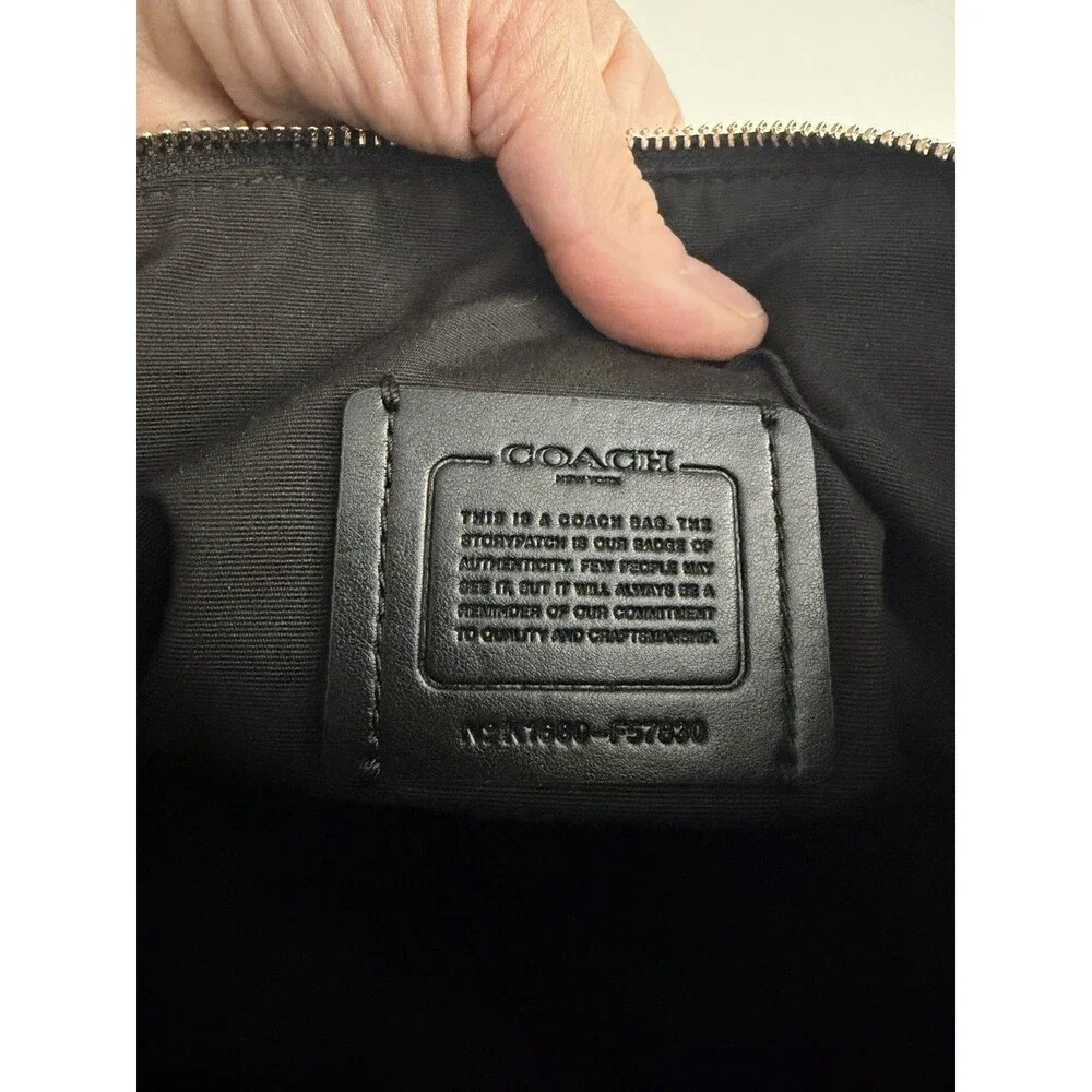 Coach f57830 signature