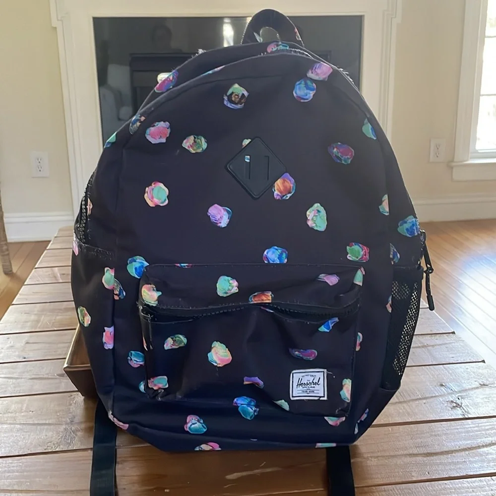 Herschel Supply Company excellent used