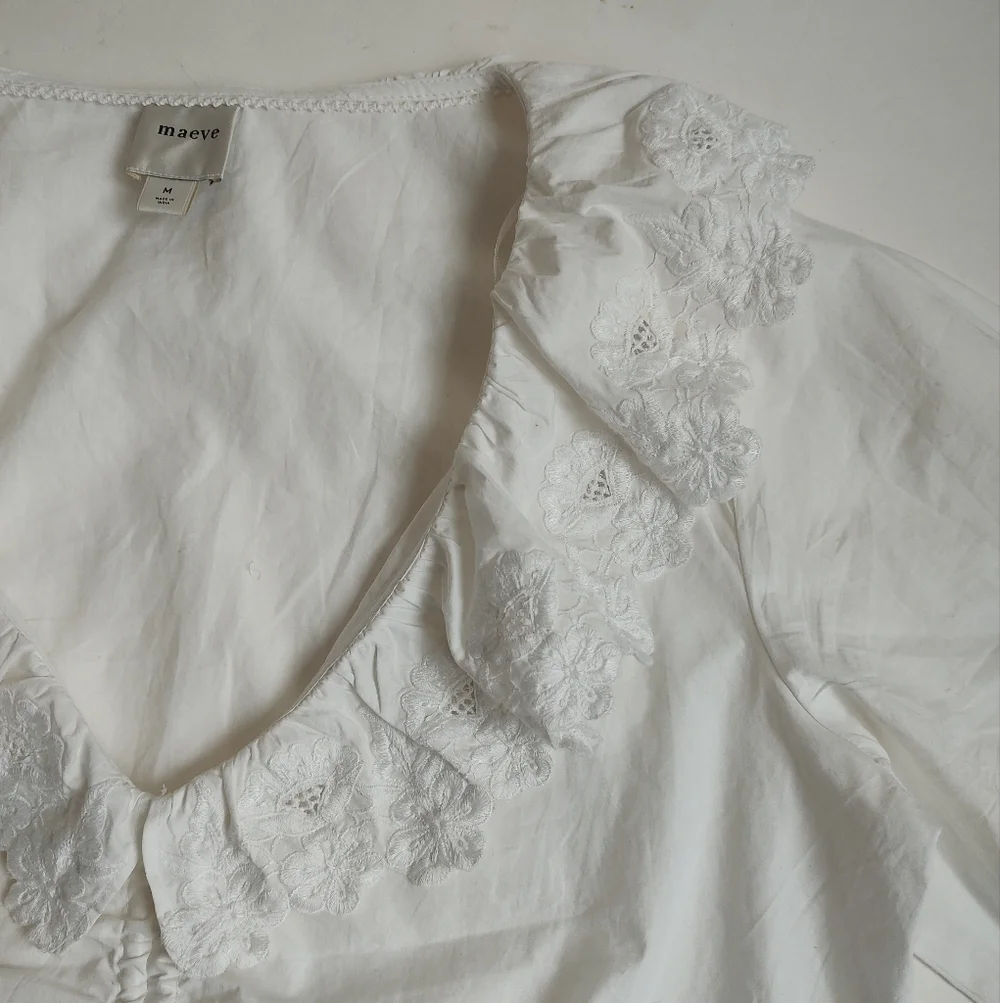 Anthropologie lightweight white