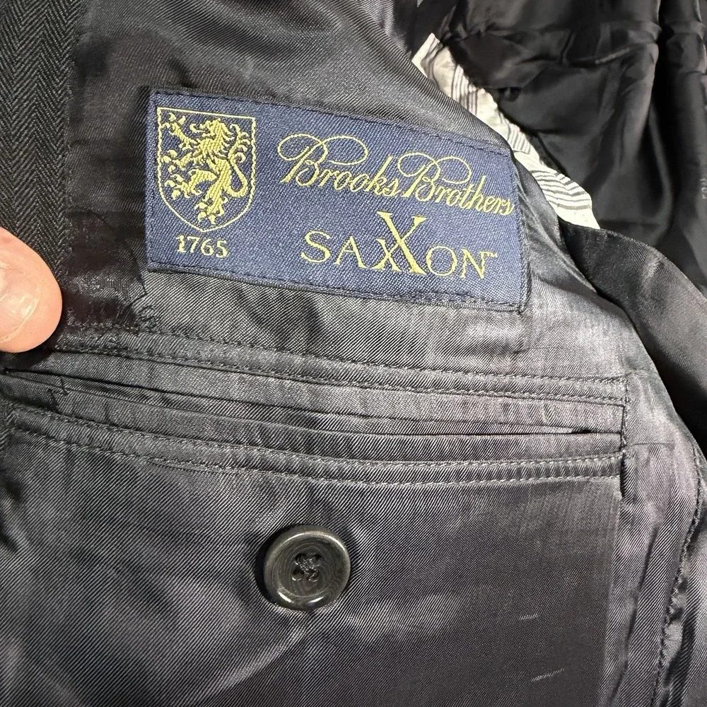 Brooks Brothers good used