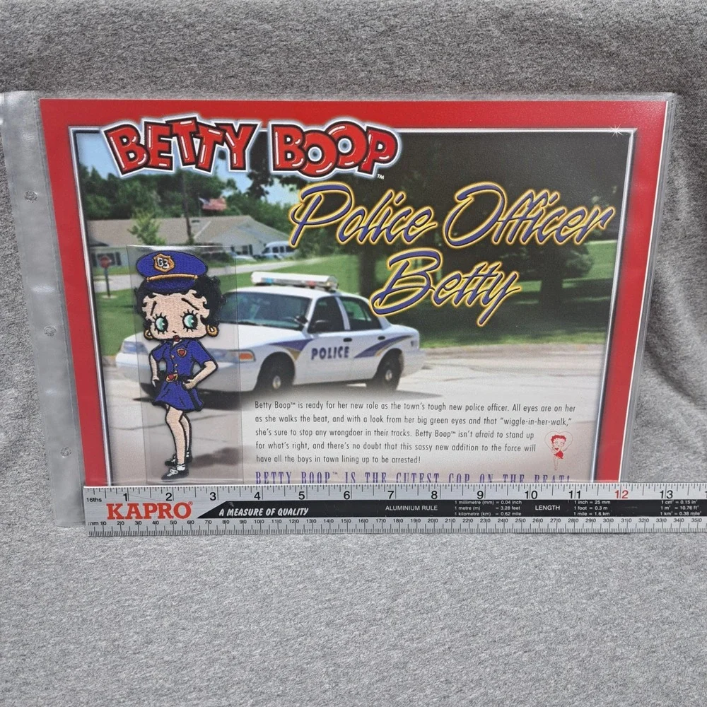 Betty Boop clothing bag collectible