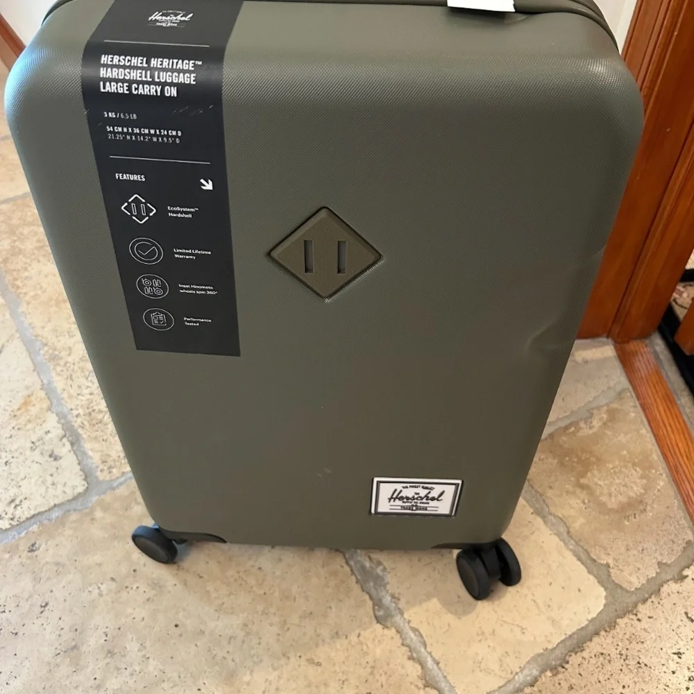 Herschel Heritage absolutely brand