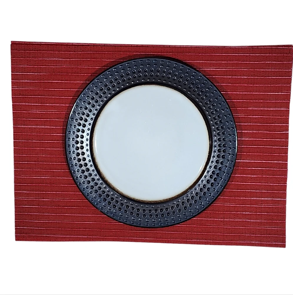 AVA Set of 6 Red Rectangular‎ Polyester Placemat 13x19in Ideal for Holiday Decor