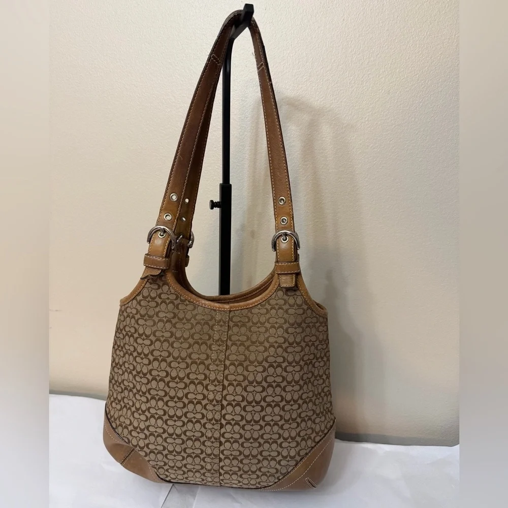Coach Y2K Soho Mini-Signature Slim Hobo khaki doe brown #7025