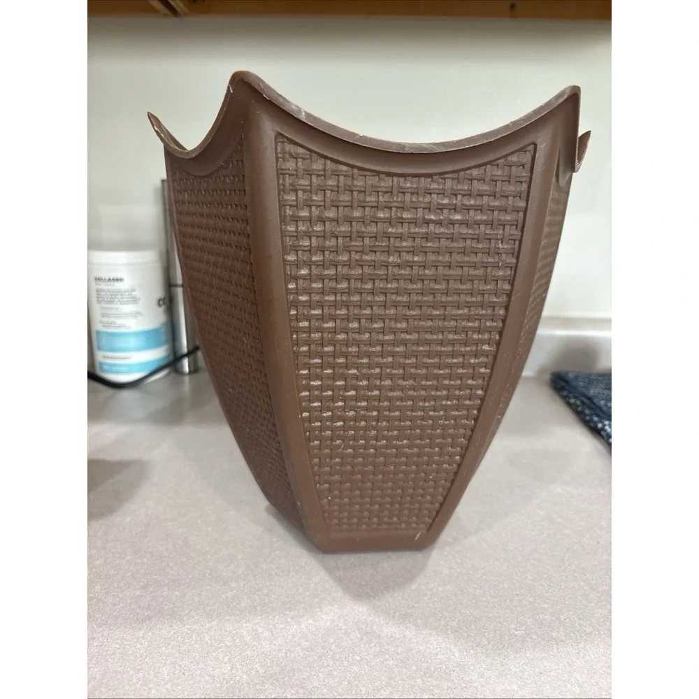 Rubbermaid mcm vintage