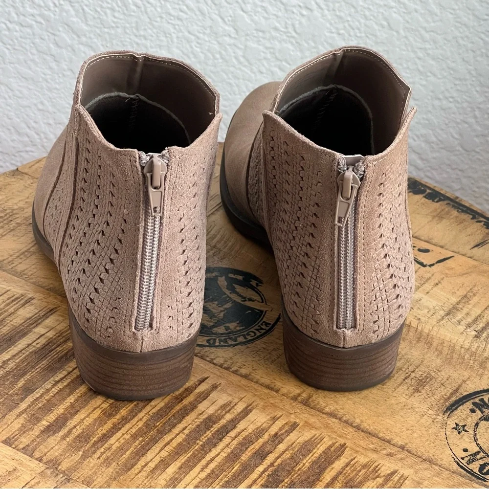 Kensie Grayce Suede Leather Ankle Boots Taupe Booties Womens 9.5 M Western Boho