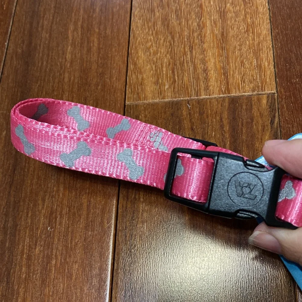 Vibrant Life pink reflective