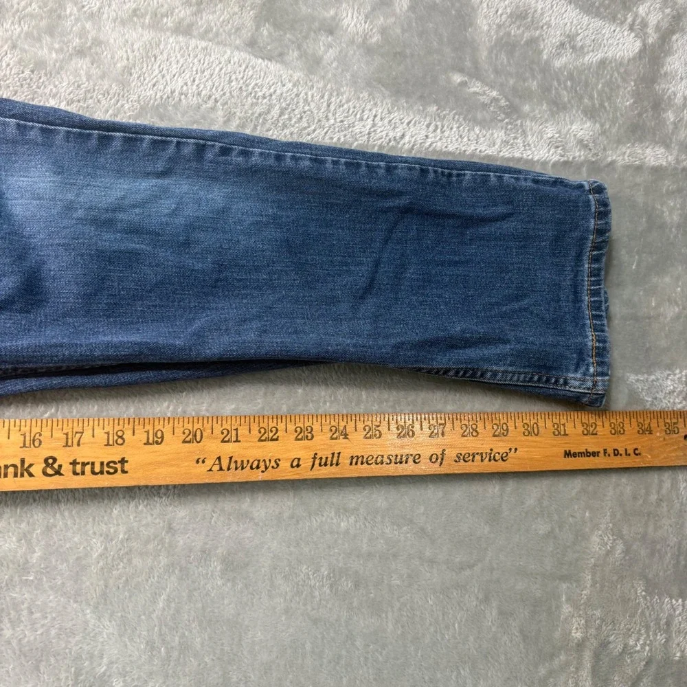 Levi's 559 Relaxed Straight Jeans Mens 34x32 Medium Wash Blue Denim Classic Fit