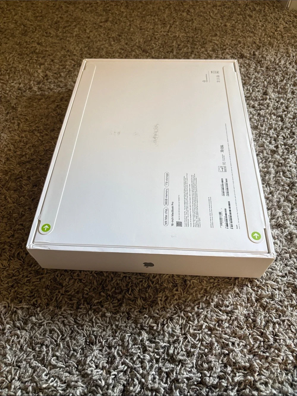 Apple macbook max 36gb