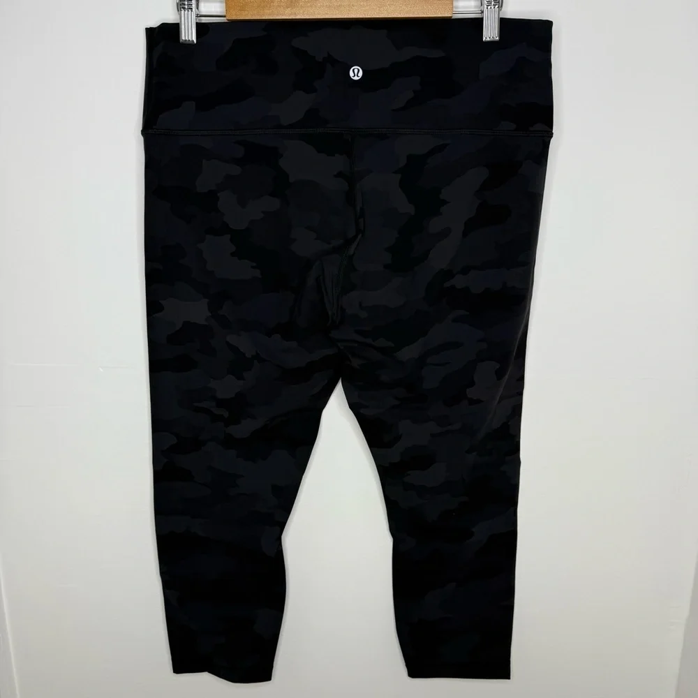 lululemon athletica heritage camo color