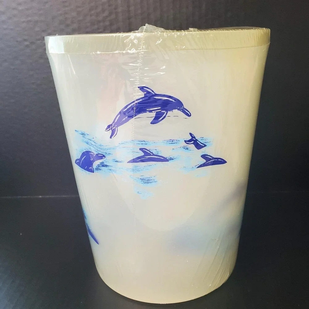 Dolphin nos themed
